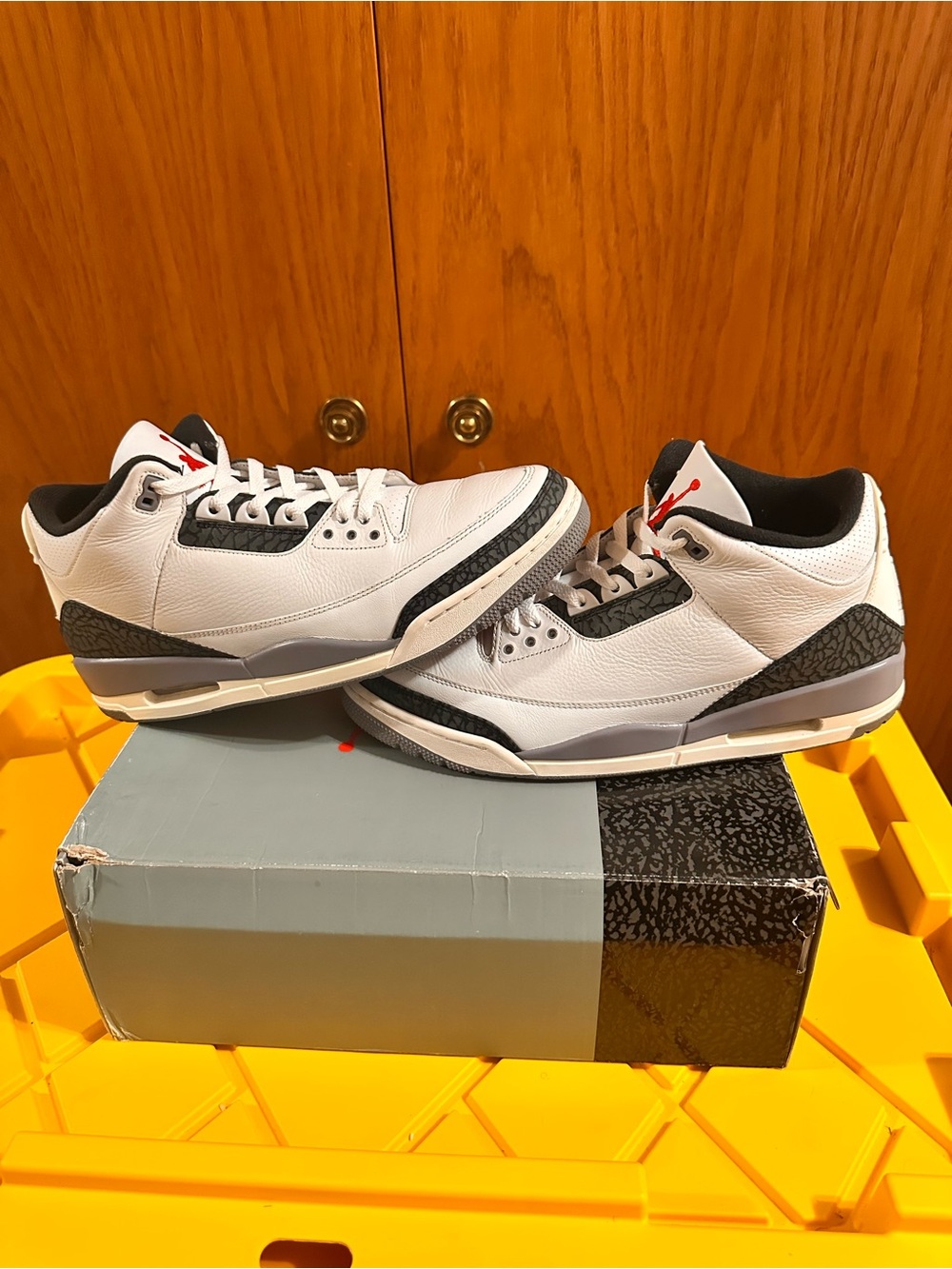 Jordan 3 Retro Cement Grey White Fire Red Mens Sneakers CT8532-106 Size 13 men’s